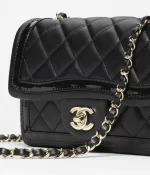 CHANEL / MINI FLAP BAG Lambskin, Patent Calfskin & Gold-Tone Metal Black - 图片 3