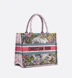 DIOR / LARGE DIOR BOOK TOTE Latte Multicolor Dior Zodiac Embroidery (42 x 35 x 18.5 cm)  M1286ZRHP_M941 - 图片 3