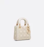 DIOR / MINI LADY DIOR BAG Latte Crinkle-Effect Lambskin with White Resin Half-Pearl Cannage Motif M0505OWFX_M941 - 图片 2