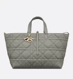 DIOR / LARGE DIOR TOUJOURS BAG Stone Gray Macrocannage Calfskin M2820OSHJ_M41G