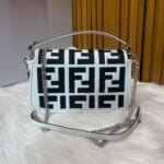 FENDI 2023 latest BAGUETTE bag with Chain strap F2029 Size:19-5-15CM - 图片 3