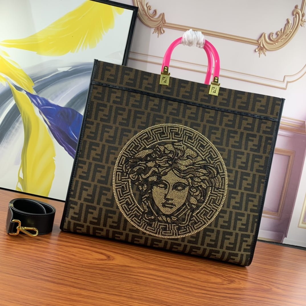 i1656338077_1398_0 FENDI Fendace Tote Bag Size: 40cm/36cm - 图片 1