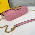FENDI BAGUETTE Mini Chain Strap Pink Handbag Size: 4*18*11cm - 图片 2