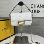 FENDI BAGUETTE Mini Chain Strap White Handbag Size: 4*18*11cm