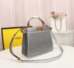 FENDI Iseeu Clip bag size:33* 24.5cm/ 24 *20cm - 图片 9