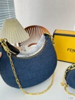 FENDI half moon bag Underarm bag jeans with chain strap Size: 28*16 cm/19*10cm - 图片 9
