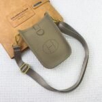 Hermès Evelyn TOGO mini phone bag Grey 336 size: 18*12.5*4cm