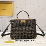 FENDI peekaboo knit Classic handbag 0363 Size: 23*7*18cm