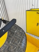 FENDI half moon bag underarm bag Size: 20*10cm /25*13cm - 图片 7