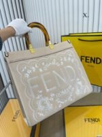 FENDI Tote bag Black Size: 35*31cm - 图片 3