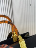 FENDI Tote bag canvas Black/White/Dark Green Size: 25*22cm - 图片 7