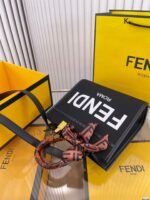 FENDI Tote bag canvas Black/White/Dark Green Size: 25*22cm - 图片 10