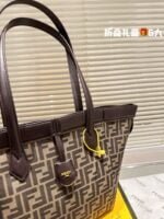 FENDI Origami Shopping bag size：26*28cm - 图片 4