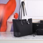 Prada 21Tote Three-piece set handbag size: 38 33cm - 图片 3
