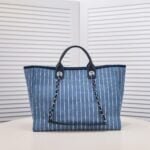 Chanel new beach bag denim bag Black with little wallet size: 48*38*30*14cm - 图片 4