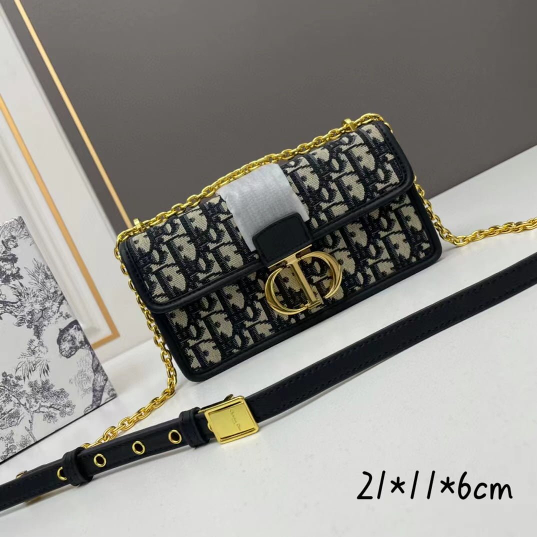 a1667022263958_8218 Dior 30 Montaigne Clamshell canvas crossbody bag Shoulder bag 1Y0282 size: 21.5*12*6cm - 图片 1
