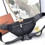 Burberry canvas Chest pack bag size: 16*30cm - 图片 3