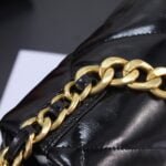 Chanel black oil wax leather Chain crossbody bag Size：26cm - 图片 5