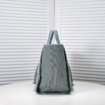 Chanel new beach bag denim bag Blue with little wallet size: 48*38*30*14cm - 图片 3