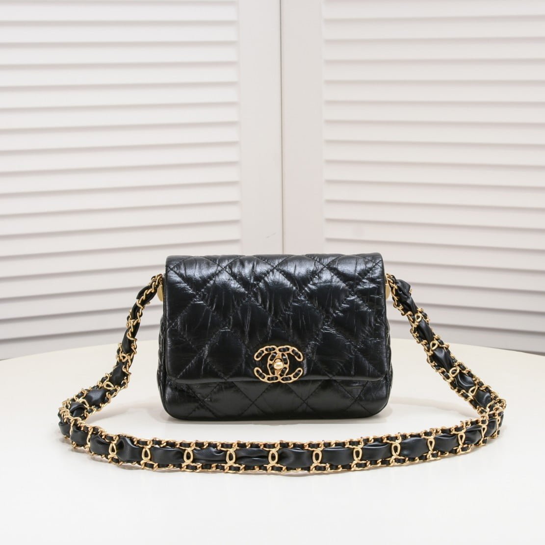 a1698014088647_6671 Chanel 23K cowhide strap shoulder bag 9112 size: 13.5*20.5*5cm - 图片 1