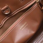 Burberry tote calfskin bag 8376 brown size: 27 * 11 * 20 cm - 图片 8