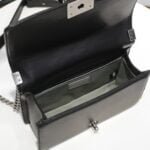 Chanel Lamb skin chain crossbody bag with sliver hardware size: 25*15*9cm - 图片 9