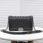 Chanel Cowhide caviar with sliver hardware size: 25*15*9cm