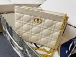 Dior new cowhide chain bag 9322 white size: 19*14cm