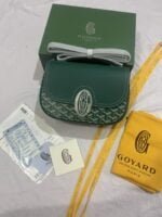 Goyard Goyardine Shell bag Green Size: 26*18*8cm