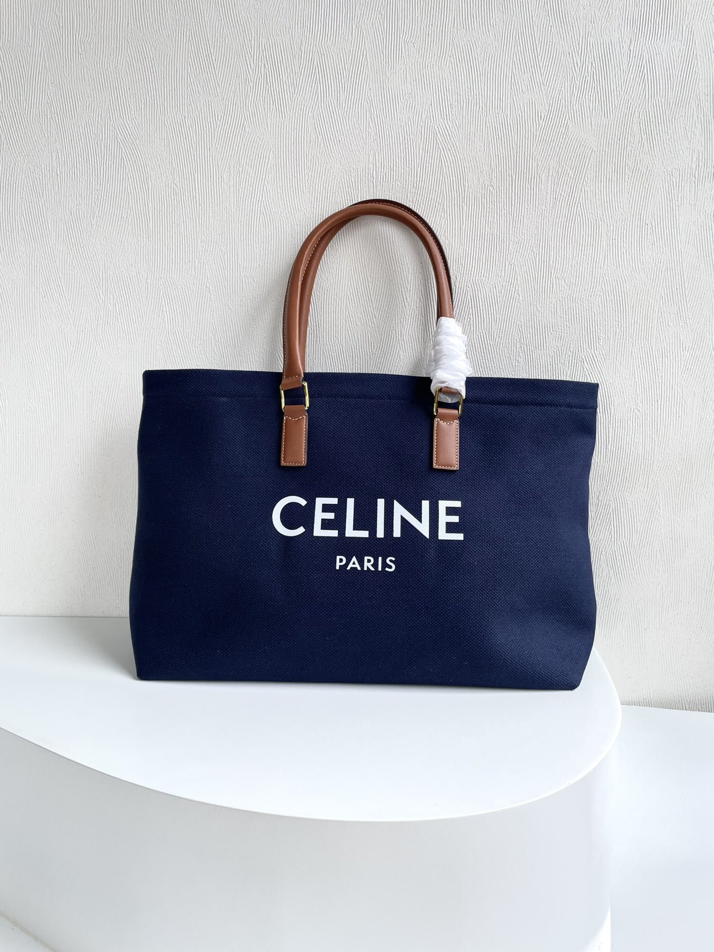 i1654322393_1683_0 CELINE horizontal printed canvas and calfskin handbag Blue Size: 44*32*16cm - 图片 1