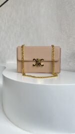 CELINE Arc de Triomphe Pink with Chain Size: 22 * 13.5 * 6cm