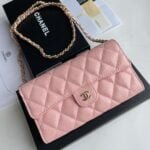 Chanel chain crossbody bag Cowhide with diamond lattice caviar Pink A50076 size: 18*10.5*3.5cm