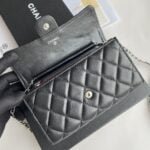 Chanel chain crossbody bag Cowhide with diamond lattice sliver hardware black A50076 size: 18*10.5*3.5cm - 图片 5