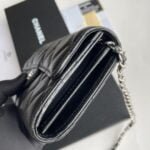 Chanel chain crossbody bag Cowhide with diamond lattice sliver hardware black A50076 size: 18*10.5*3.5cm - 图片 7