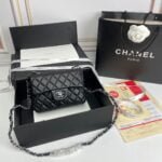 Chanel cf Square Fat 1115 sheepskin leather black size: 18*14*7cm