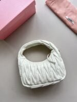 MiuMiu hobo wander sheepskin handbag size: 20*13*6cm - 图片 5