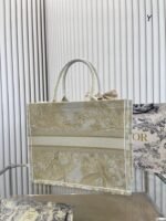 Dior BOOK Canvas tote size: 41*32/36*27cm - 图片 2