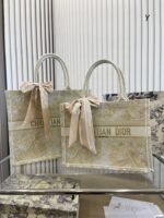 Dior BOOK Canvas tote size: 41*32/36*27cm