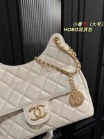 Chanel HOBO bag Oil wax leather white 3690 size: 22*20cm