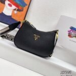 Prada VITELLODAINO One shoulder SOFT cowhide crossbody bag 1BH193 size:24.5*15*7cm
