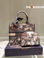 Dior book tote presbyopia with small wallet  size: 35cm