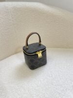 CELINE 23s Spring/Summer - Mini smooth leather makeup case Presbyopia pattern 8080 Size: 9.5* 8* 9cm - 图片 7