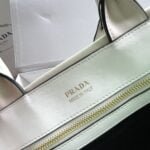 ???????????????????? cowhide Saffiano tote bag with leather strap white 1BA270 size: 33*25*11cm - 图片 5