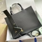 ???????????????????? cowhide Saffiano tote bag with leather strap black 1BA270 size: 33*25*11cm - 图片 4