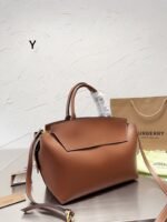 Burberry Tote brown bag size: 28* 22cm