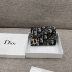 Dior Classic organ card pack with multiple slots 6114  size:11*8*3cm