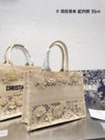 Dior 3D follower embossed jacquard book tote bag cream white size: 42cm /36cm /26cm - 图片 3