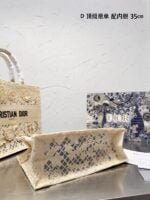 Dior 3D follower embossed jacquard book tote bag cream white size: 42cm /36cm /26cm - 图片 5
