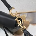 Dior saddle leather Plain ribbon with wide shoulder strap black 1033 size: 25.5 * 20 * 6.5 cm - 图片 5