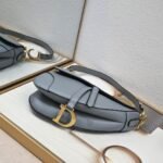 Dior saddle leather with Spaghetti straps size: 25.5 *20 * 6.5cm - 图片 9
